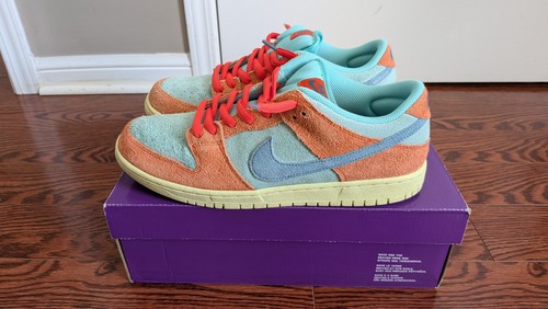 Size nike orange and - sb,